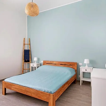 Casa Luna - Vicino Al Centro Apartment Novara