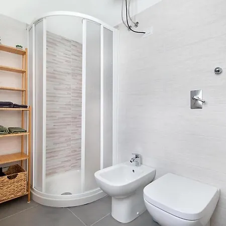 Casa Luna - Vicino Al Centro Novara